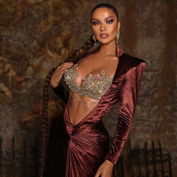 ~Decisive Decorum~ - Picture 4 of 6